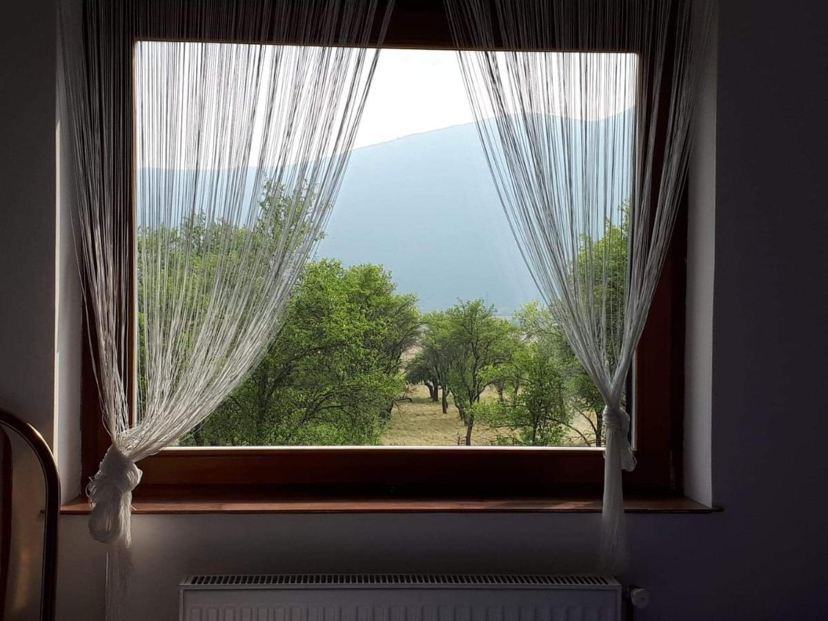 Rooms Vuksa Donji Lapac Екстер'єр фото