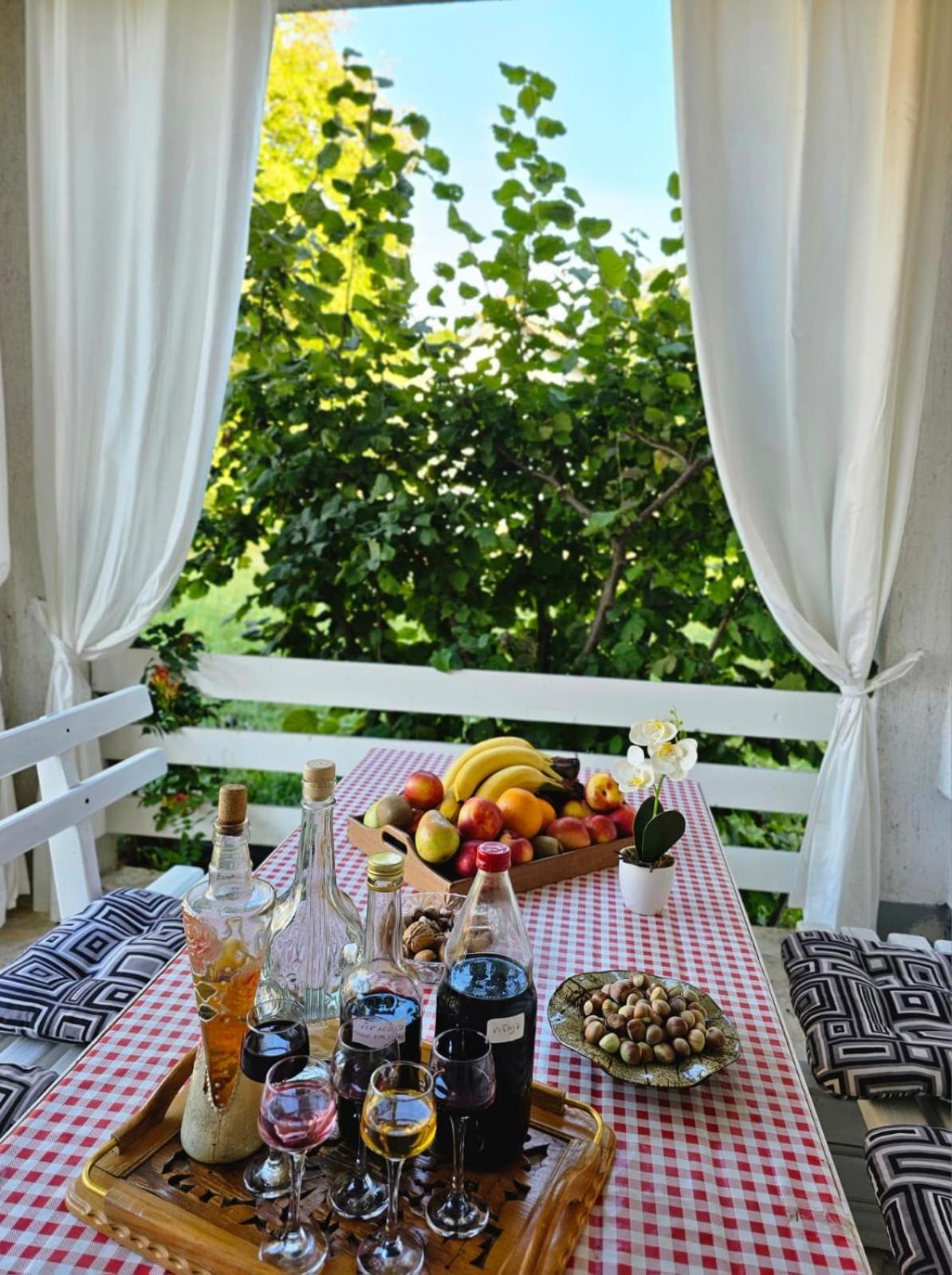 Rooms Vuksa Donji Lapac Екстер'єр фото