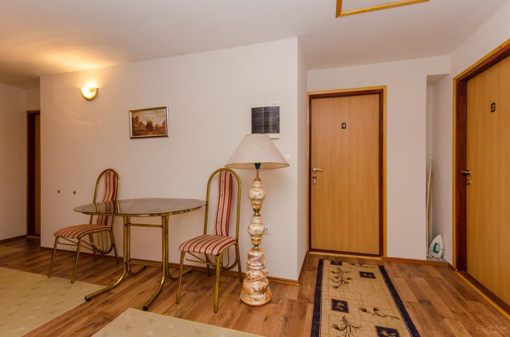 Rooms Vuksa Donji Lapac Екстер'єр фото